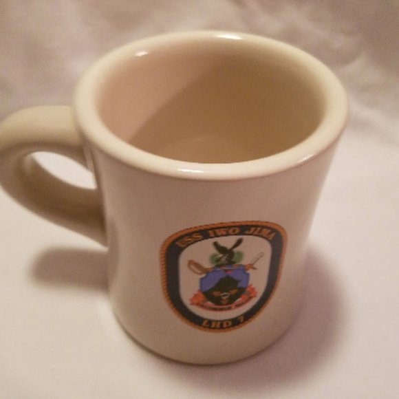 Vintage USS IWO Jima (LHD 7) Victor Style Diner Coffee Mug - Two Mugs - Picture 2 of 6